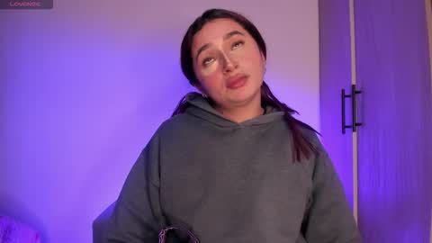 SCARLETT COLLINS online show from 02.13.26