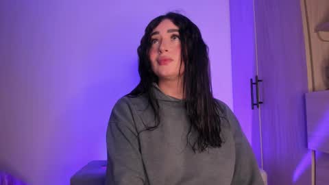 SCARLETT COLLINS online show from 03.24.26