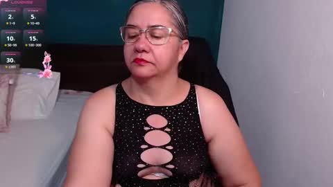 Scarlett  online show from 09.27.25