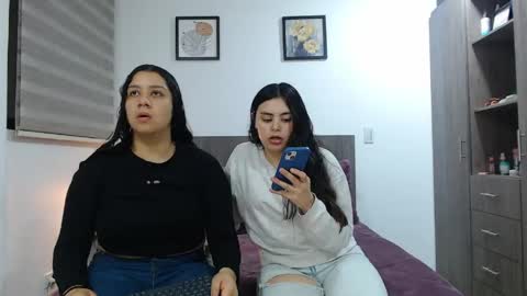 Scarlett and Jazmin online show from 05.12.26