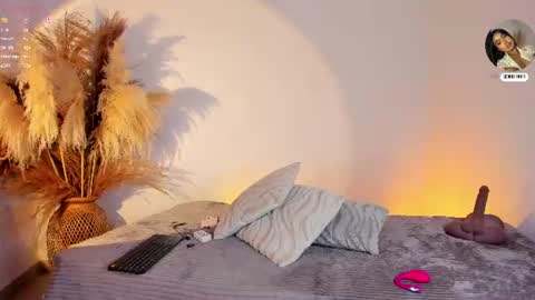 Snapshot of scarlett_keitt chatting on 06.16.26 scarlet online show from 06.16.26