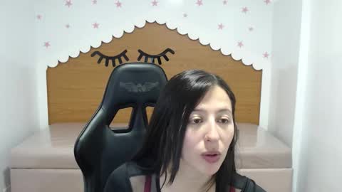 scarlett_percy_t online show from 11.23.25