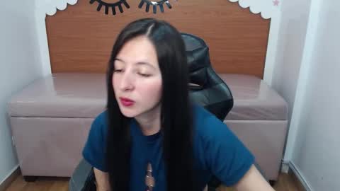 scarlett_percy_t online show from 11.29.25