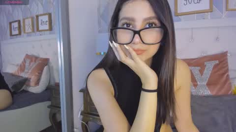 Snapshot of scarlett_thompson_7 chatting on 10.22.25 scarlett thompson 7 online show from 10.22.25