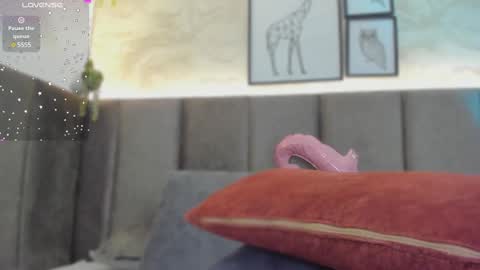 Snapshot of scarlett_vegga chatting on 02.19.25 Scarlett online show from 02.19.25