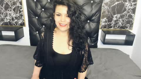 Scarlett online show from 01.28.25