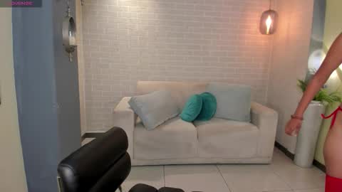 Snapshot of scarlettblaze1 chatting on 11.12.25 Sacrlett Blaze online show from 11.12.25