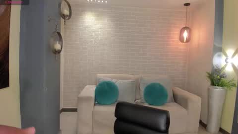 Snapshot of scarlettblaze1 chatting on 11.14.25 Sacrlett Blaze online show from 11.14.25