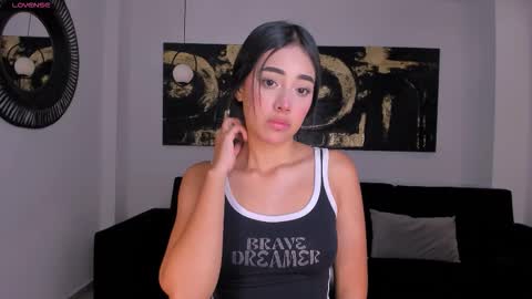 Snapshot of scarlettblaze1 chatting on 12.04.25 Sacrlett Blaze online show from 12.04.25