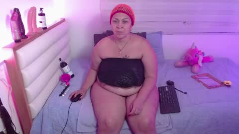 Snapshot of scarlettbooty chatting on 05.02.26 scarlettbooty online show from 05.02.26
