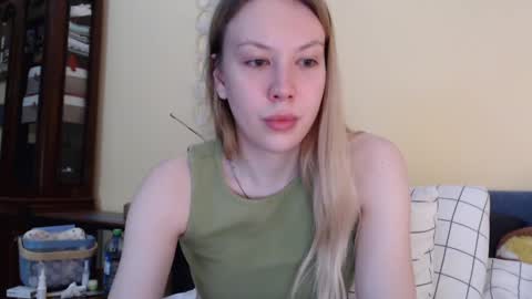 Snapshot of scarlettford chatting on 02.20.25 Scarlett online show from 02.20.25