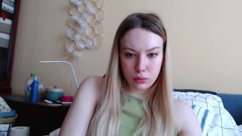 Snapshot of scarlettford chatting on 02.21.25 Scarlett online show from 02.21.25