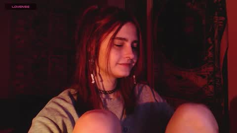 Snapshot of scarlettharrison09 chatting on 10.30.25 Scarlett online show from 10.30.25