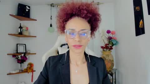 Snapshot of scarlettmalbec chatting on 12.05.24 Scarlett online show from 12.05.24