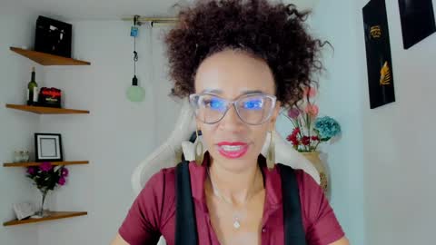 Snapshot of scarlettmalbec chatting on 01.11.25 Scarlett online show from 01.11.25