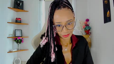 Snapshot of scarlettmalbec chatting on 01.14.25 Scarlett online show from 01.14.25