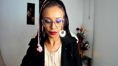 Snapshot of scarlettmalbec chatting on 02.21.25 Scarlett online show from 02.21.25