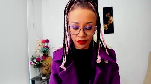 Snapshot of scarlettmalbec chatting on 03.05.25 Scarlett online show from 03.05.25