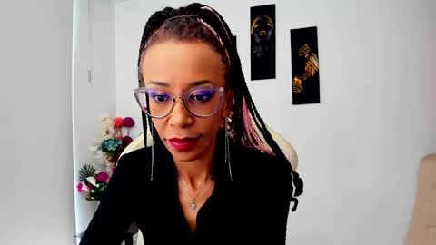 Snapshot of scarlettmalbec chatting on 03.12.25 Scarlett online show from 03.12.25
