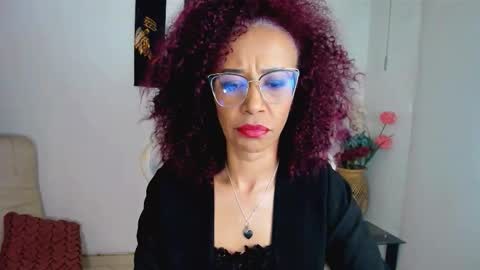 Snapshot of scarlettmalbec chatting on 09.23.25 Scarlett online show from 09.23.25