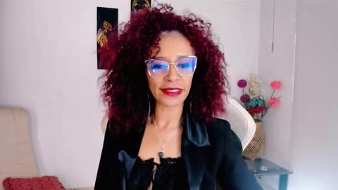 Snapshot of scarlettmalbec chatting on 09.27.25 Scarlett online show from 09.27.25