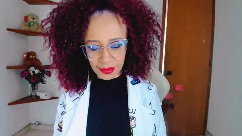 Snapshot of scarlettmalbec chatting on 10.01.25 Scarlett online show from 10.01.25