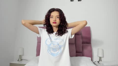 scarlettt_moon online show from 01.07.25