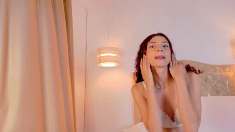 scarlettt_moon online show from 11.06.25