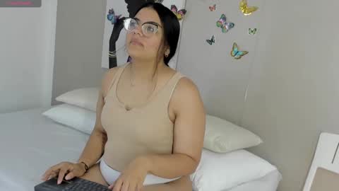 Scarlett Whitmore online show from 10.01.25