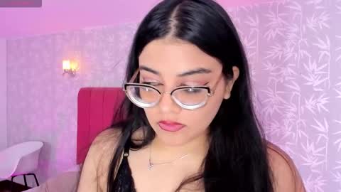 Scarlett Whitmore online show from 11.11.25