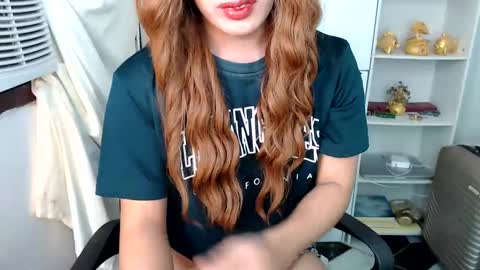 Snapshot of scarletxxxx chatting on 12.02.24 Queen Scarlet online show from 12.02.24