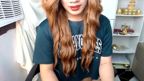 Snapshot of scarletxxxx chatting on 12.22.24 Queen Scarlet online show from 12.22.24