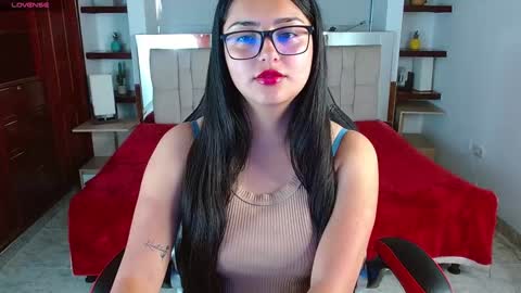 scarllet online show from 01.22.25