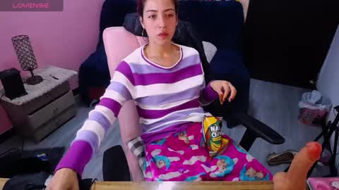 Snapshot of scarllett_bdsm chatting on 02.02.25 Scarllett online show from 02.02.25