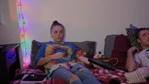 ScarredThighs online show from 12.15.25