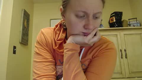 ScarTit Bernhard online show from 12.23.25