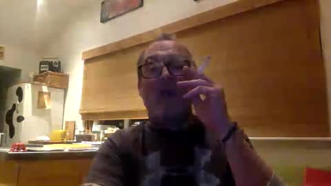 Snapshot of scbiggersballs chatting on 10.05.25 scbiggersballs online show from 10.05.25