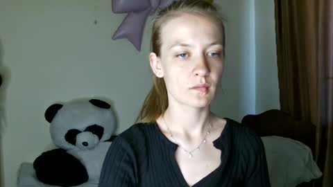 Elsa online show from 07.14.26