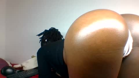 scentedfriction online show from 12.03.25