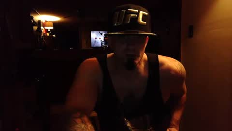 Snapshot of schecter7x chatting on 10.01.25 Schecter7x online show from 10.01.25