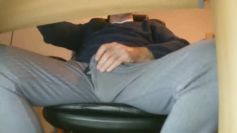 Fritz Schluepper online show from 02.04.25