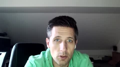 Snapshot of schnuckigeil chatting on 12.03.24 Dildomen online show from 12.03.24