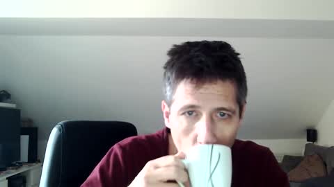 Snapshot of schnuckigeil chatting on 12.11.24 Dildomen online show from 12.11.24