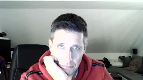 Snapshot of schnuckigeil chatting on 01.13.25 Dildomen online show from 01.13.25