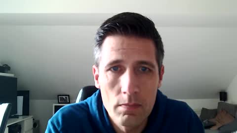 Snapshot of schnuckigeil chatting on 01.30.25 Dildomen online show from 01.30.25