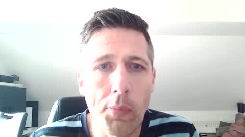 Snapshot of schnuckigeil chatting on 03.04.25 Dildomen online show from 03.04.25