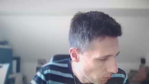 Snapshot of schnuckigeil chatting on 03.06.25 Dildomen online show from 03.06.25