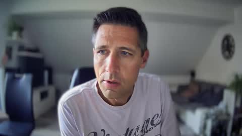 Snapshot of schnuckigeil chatting on 09.09.25 Dildomen online show from 09.09.25