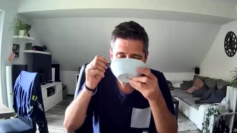 Snapshot of schnuckigeil chatting on 09.12.25 Dildomen online show from 09.12.25