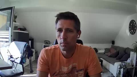 Snapshot of schnuckigeil chatting on 09.19.25 Dildomen online show from 09.19.25